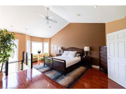 49 River Road, Brantford, ON - Indoor Photo Showing Bedroom