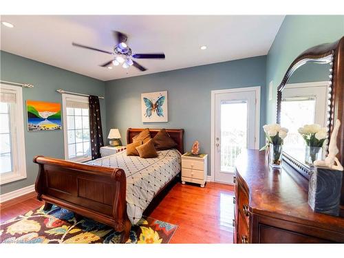 49 River Road, Brantford, ON - Indoor Photo Showing Bedroom