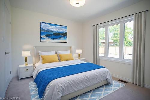 19-620 Colborne Street W, Brantford, ON - Indoor Photo Showing Bedroom