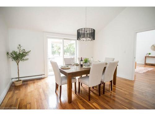 240 Johnson Road, Brantford, ON - Indoor Photo Showing Dining Room