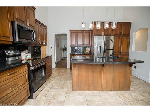 240 Johnson Road, Brantford, ON - Indoor Photo Showing Kitchen