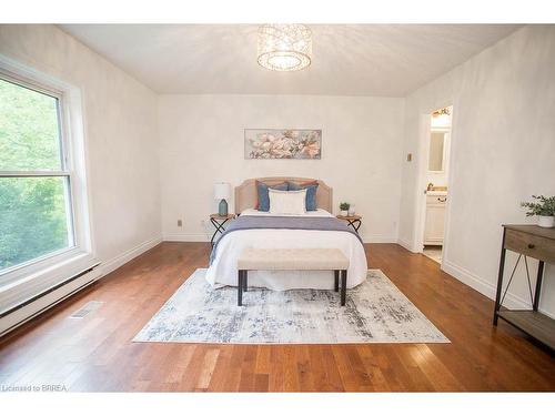 240 Johnson Road, Brantford, ON - Indoor Photo Showing Bedroom