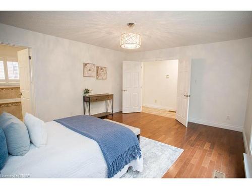 240 Johnson Road, Brantford, ON - Indoor Photo Showing Bedroom