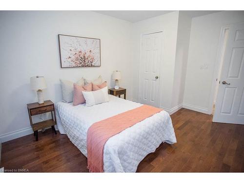 240 Johnson Road, Brantford, ON - Indoor Photo Showing Bedroom