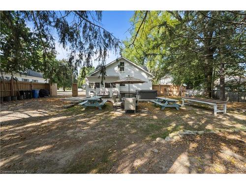 112 Baldwin Avenue, Brantford, ON - Outdoor