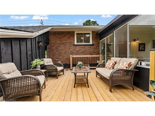 237 Memorial Drive, Brantford, ON - Outdoor With Deck Patio Veranda With Exterior