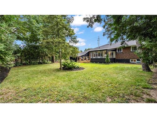 237 Memorial Drive, Brantford, ON - Outdoor With Deck Patio Veranda