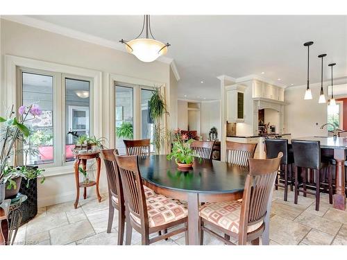 372 Mclean School Road, St. George, ON - Indoor Photo Showing Dining Room