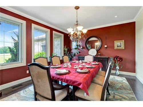 372 Mclean School Road, St. George, ON - Indoor Photo Showing Dining Room