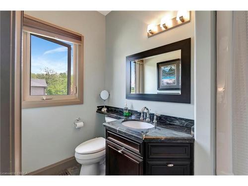 372 Mclean School Road, St. George, ON - Indoor Photo Showing Bathroom