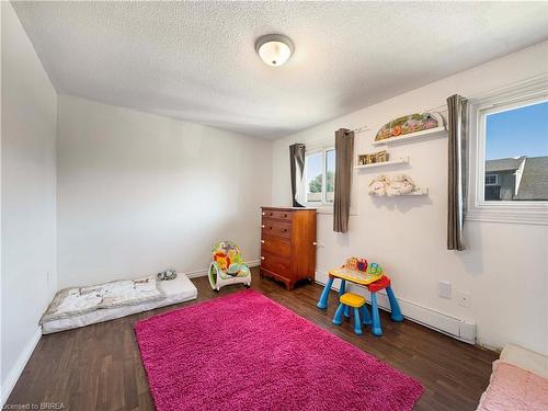 E-500 Grey Street, Brantford, ON - Indoor Photo Showing Bedroom