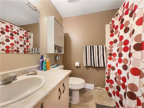 E-500 Grey Street, Brantford, ON - Indoor Photo Showing Bathroom