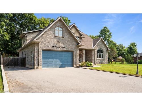 12 North Street, Brantford, ON - Outdoor With Facade