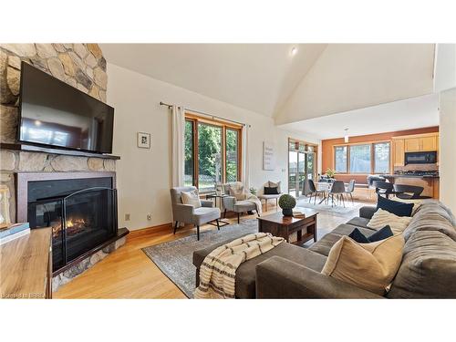 12 North Street, Brantford, ON - Indoor Photo Showing Living Room With Fireplace