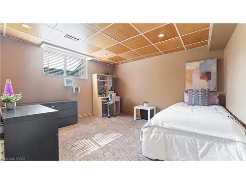 12 North Street, Brantford, ON - Indoor Photo Showing Bedroom