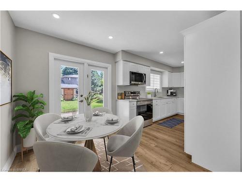 89 Varadi Avenue, Brantford, ON - Indoor Photo Showing Dining Room