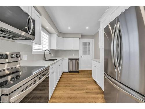 89 Varadi Avenue, Brantford, ON - Indoor Photo Showing Kitchen With Stainless Steel Kitchen With Double Sink With Upgraded Kitchen