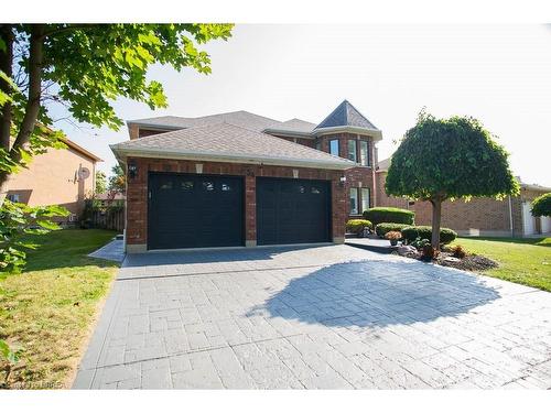 54 Blackfriar Lane, Brantford, ON - Outdoor