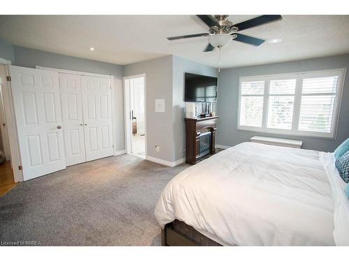 54 Blackfriar Lane, Brantford, ON - Indoor Photo Showing Bedroom