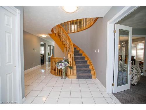 54 Blackfriar Lane, Brantford, ON - Indoor Photo Showing Other Room