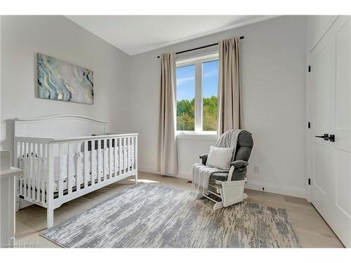 16 St Ladislaus Street, Courtland, ON - Indoor Photo Showing Bedroom