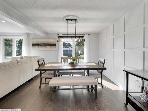 29 Ashgrove Avenue, Brantford, ON - Indoor Photo Showing Dining Room