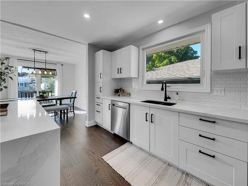 29 Ashgrove Avenue, Brantford, ON - Indoor Photo Showing Kitchen With Double Sink