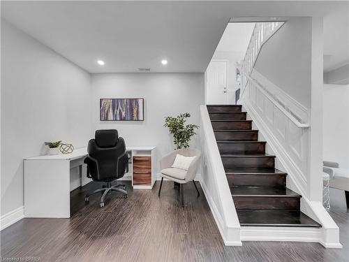 29 Ashgrove Avenue, Brantford, ON - Indoor Photo Showing Other Room