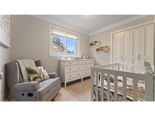 77 Westchester Way, Brantford, ON - Indoor Photo Showing Bedroom