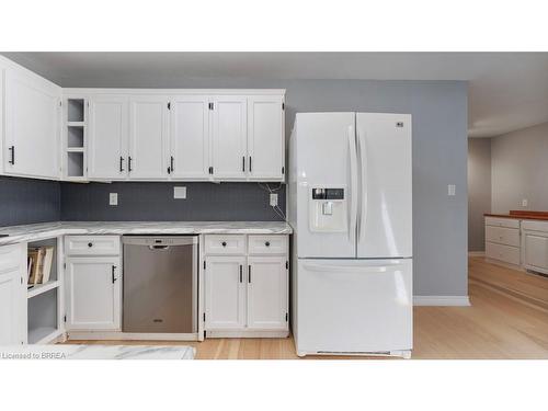 11 Ravine Crescent, Townsend, ON - Indoor Photo Showing Kitchen