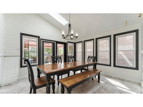 11 Ravine Crescent, Townsend, ON - Indoor Photo Showing Dining Room