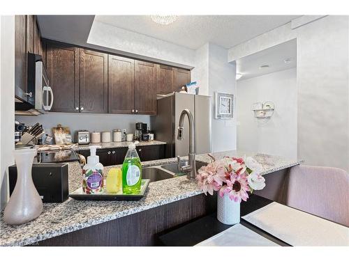 410-170 Water Street N, Cambridge, ON - Indoor Photo Showing Kitchen With Double Sink With Upgraded Kitchen