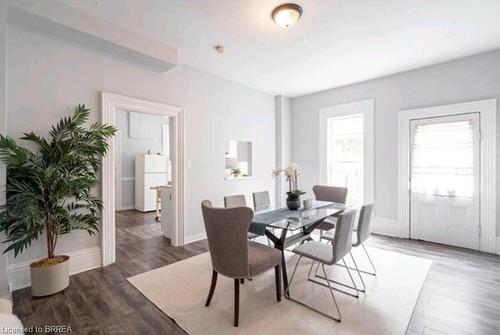 Main-129 West Street, Brantford, ON - Indoor Photo Showing Dining Room