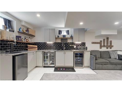 26 Doug Foulds Way, Paris, ON - Indoor Photo Showing Kitchen