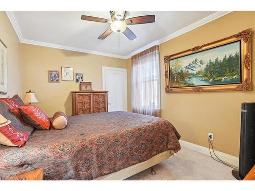 949 Dunsmure Road, Hamilton, ON - Indoor Photo Showing Bedroom