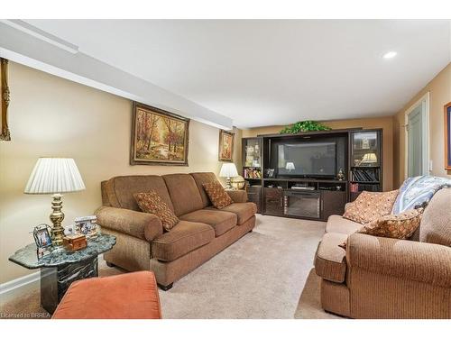 949 Dunsmure Road, Hamilton, ON - Indoor Photo Showing Living Room