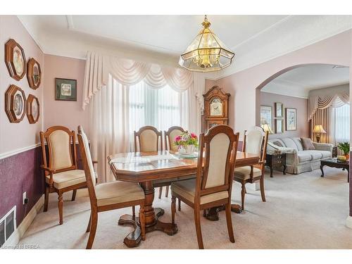 949 Dunsmure Road, Hamilton, ON - Indoor Photo Showing Dining Room