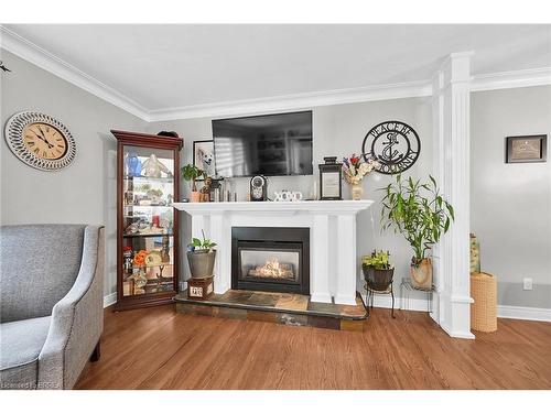 31 Harvest Lane, Brantford, ON - Indoor Photo Showing Living Room With Fireplace