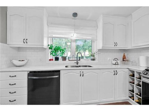 31 Harvest Lane, Brantford, ON - Indoor Photo Showing Kitchen With Double Sink