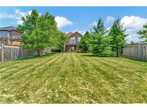 204 Mcguiness Drive, Brantford, ON - Outdoor