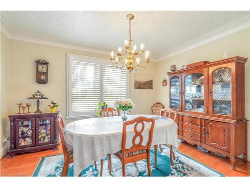 120 Alfred Street, Brantford, ON - Indoor Photo Showing Dining Room