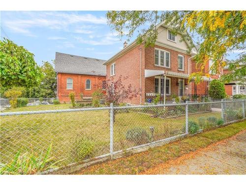 120 Alfred Street, Brantford, ON - Outdoor