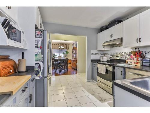 667 Champlain Boulevard, Cambridge, ON - Indoor Photo Showing Kitchen