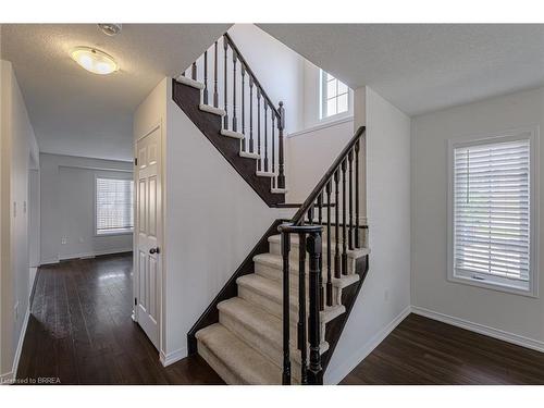 106 Warner Lane, Brantford, ON - Indoor Photo Showing Other Room