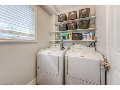 12 Elgin Street, Brantford, ON - Indoor Photo Showing Laundry Room