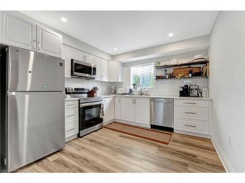 157 Terrace Hill Street, Brantford, ON - Indoor Photo Showing Kitchen