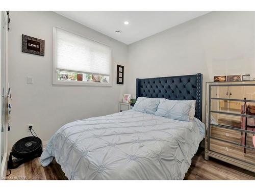 157 Terrace Hill Street, Brantford, ON - Indoor Photo Showing Bedroom