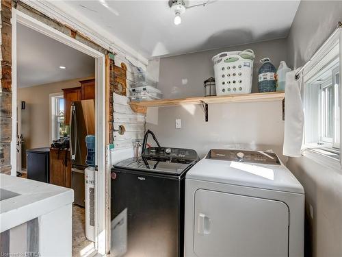 74 Rawdon Street, Brantford, ON - Indoor Photo Showing Laundry Room