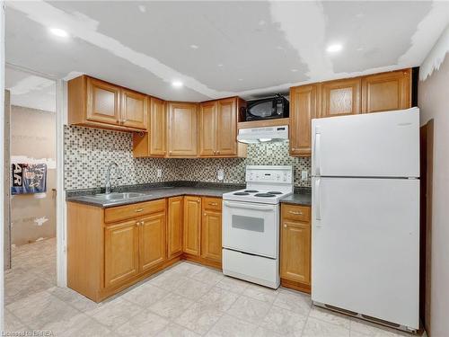 74 Rawdon Street, Brantford, ON - Indoor Photo Showing Kitchen