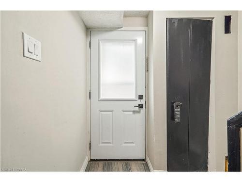 D-271 Stanley Street, Brantford, ON - Indoor Photo Showing Other Room